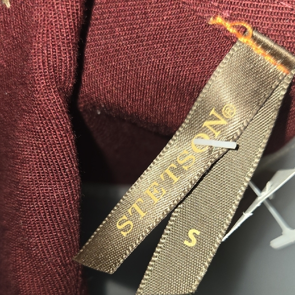 Stetson Burgundy Long Sleeve Dress with Geometric Patterns - Picture 5 of 6